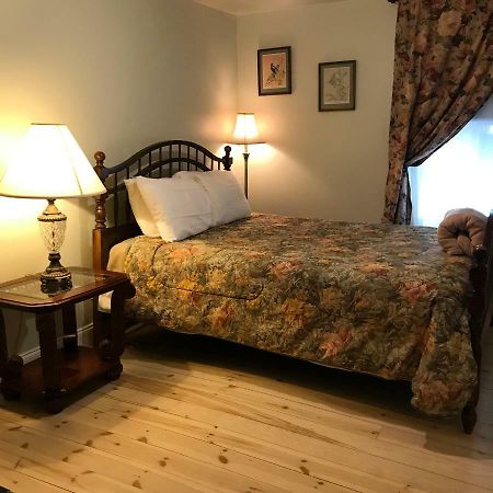 The Tilton Inn Экстерьер фото